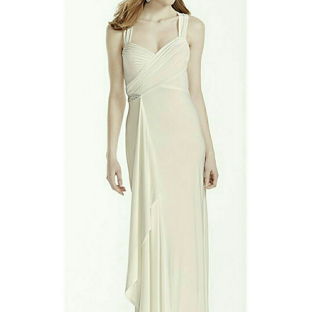 BRAND NEW WEDDING DRESS